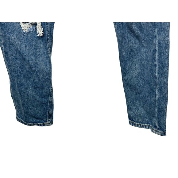 American Eagle High Rise Mom Jeans Distressed Ripped Knee Blue Size 2 Regular - Picture 7 of 10